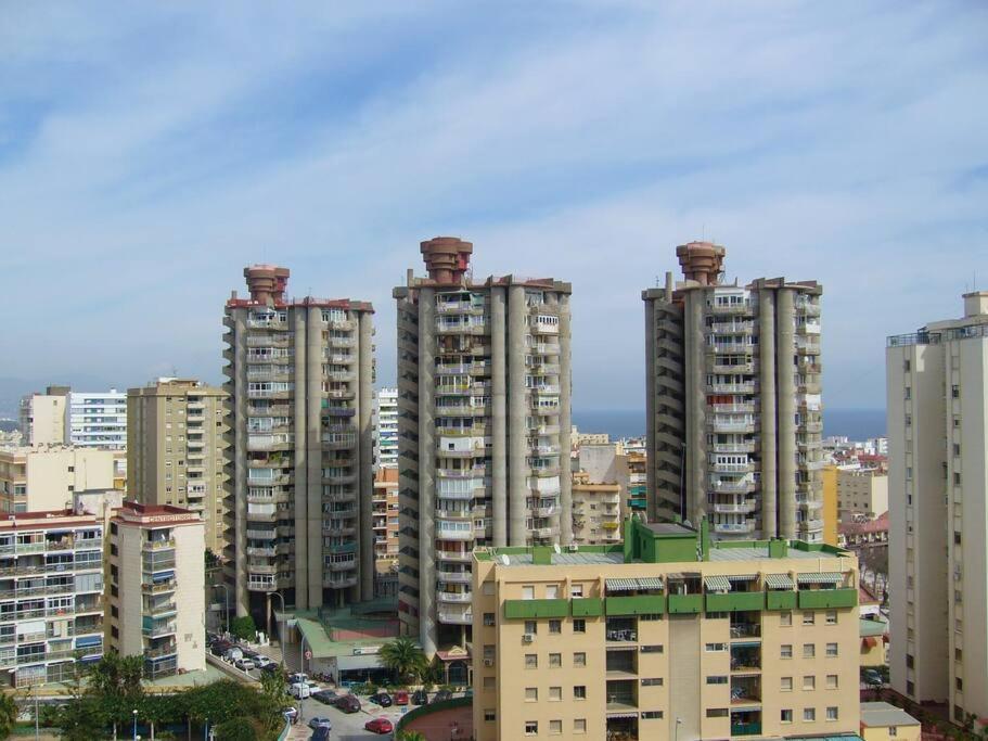 Appartement Piso Torres à Torremolinos Extérieur photo